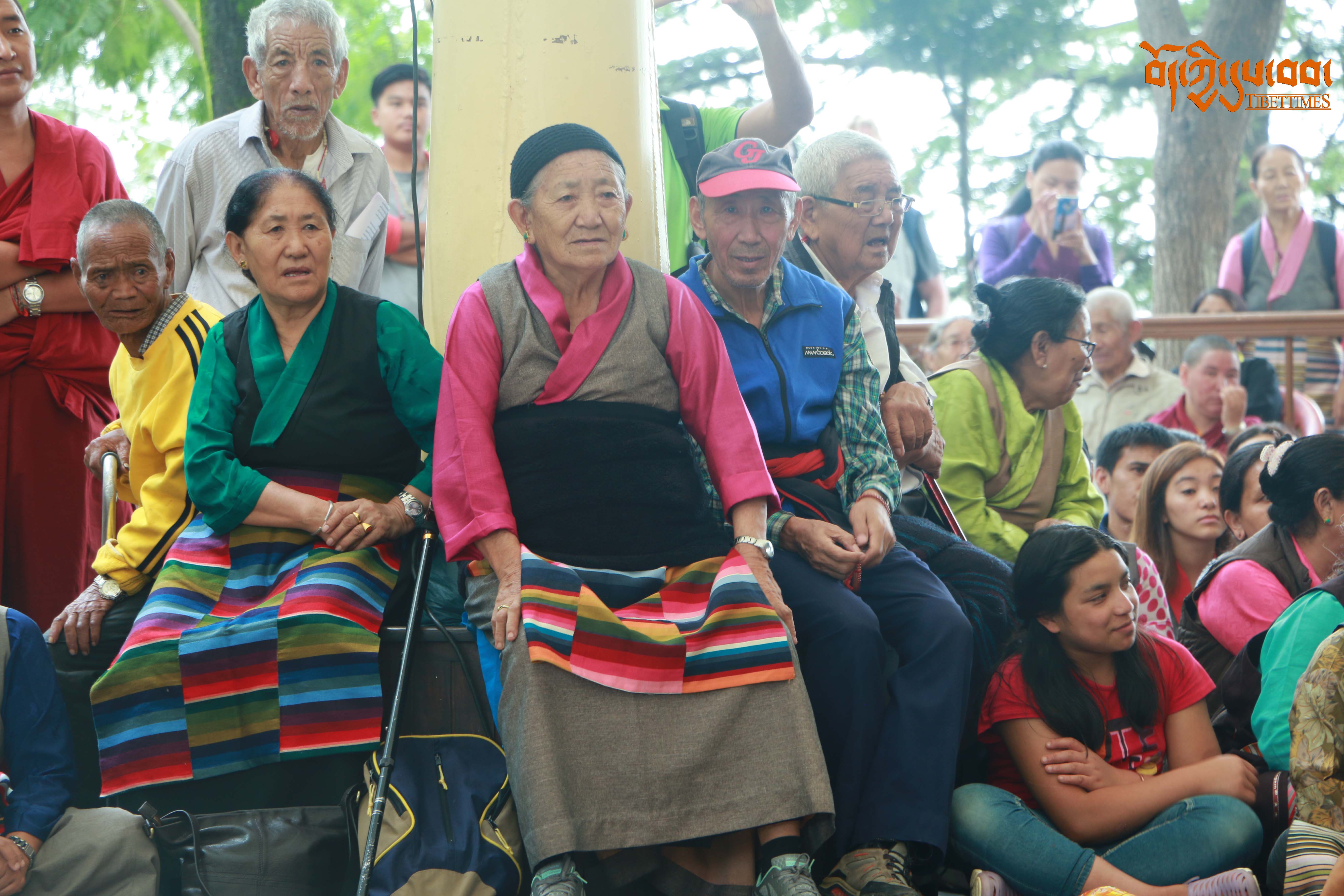 ལྟད་མོ་བ།