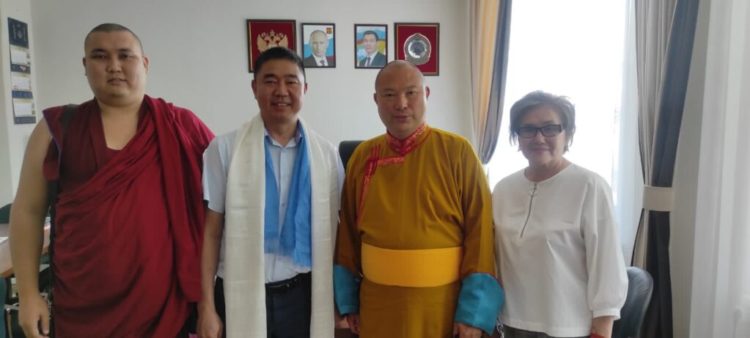 The Meeting was joined by Gen Yonten, Administrator of Buddhist Monastery & Ms. Antonina Kokueva, President of Friends of Tibet.(Image:tibet.net)