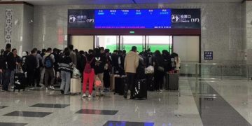 Lhasa-Nyingchi railstation. Image:TIBET.CN