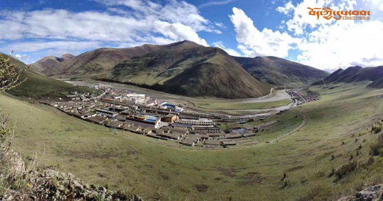 Dza Bonbo Monastery and Town. Image:Tibet Times Source(Tibet)