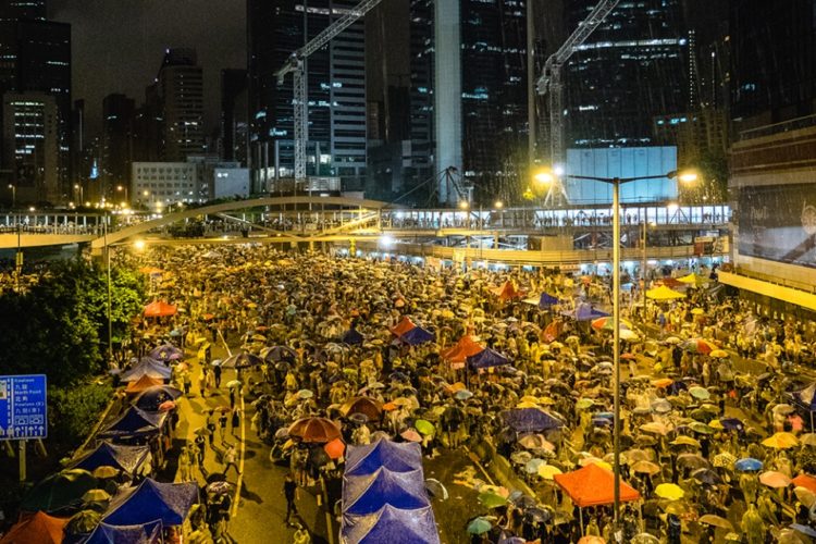 Crowd of pro-democracy protesters in Hong Kong on Sept. 30. Photo by Flickr user Pasu Au Yeung.
