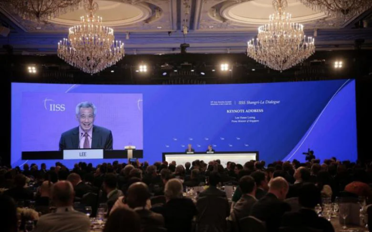 Prime Minister Lee Hsien Loong takes part in a question-and-answer session after delivering his keynote address at the Shangri-La Dialogue on May 31, 2019. ST PHOTO: JASON QUAH
