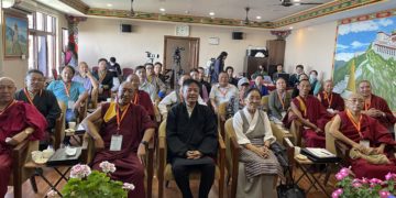 ད་ལྟའི་རིག་གཞུང་གི་གནས་སྟངས་དང་འོངས་པའི་ལམ་སྟོན་སྐོར་གྱི་མཁས་པའི་བགྲོ་གླེང་ཐེངས་དང་པོ། ༢༠༢༢།༠༨།༡༠ དུས་བབ་ཀྱི་པར།