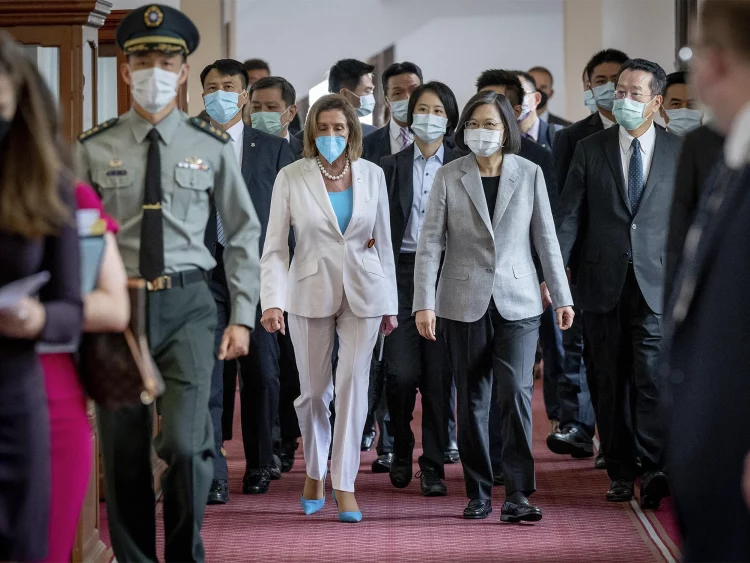 U.S. House Speaker Nancy Pelosi, center left, and Taiwanese President President Tsai Ing-wen arrive for a meeting in Taipei, Taiwan, Wednesday, Aug. 3, 2022.