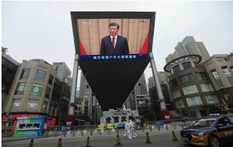 Chinese President Xi Jinping has provided no timetable for shifting away from China's ultra-strict "dynamic zero COVID" policy [File: Tingshu Wang/Reuters]