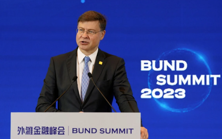 EU trade chief Valdis Dombrovskis speaks at the Bund Summit in Shanghai on Saturday. Photo: Reuters