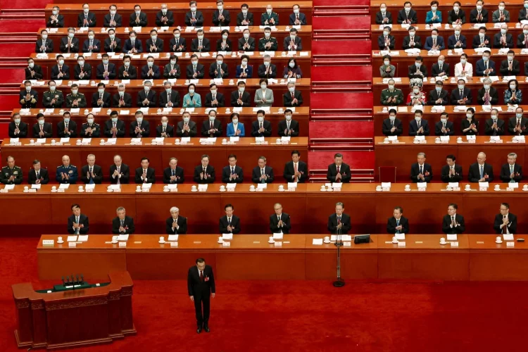 Chinese premier Li Keqiang bows before delivering the work report at the opening session of the National People’s Congress in 2023. Photo: Reuters