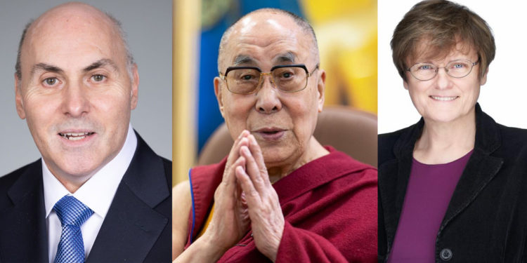 ༧གོང་ས་མཆོག་དང་ཕྱི་ལོ་ ༢༠༢༣ ནོ་སྦེལ་དངོས་ཁམས་རིག་པའི་གཟེངས་རྟགས་ཐོབ་མཁན་ཚན་རིག་པ་ཀཱ་ཊ་ལིན་ཀཱ་རི་ཀོ་(Katalin Karikó)། ཌི་རེའོ་ཝི་སི་མན་(Drew Weissman)། པར་དུས་བབ་ཀྱིས་བསྒྲིགས།