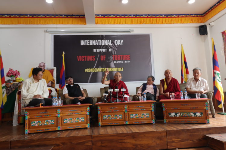 དྷ་ས་ནོར་བུ་མགྲོན་ཁང་དུ་རྒྱལ་སྤྱིའི་མནར་གཅོད་འགོག་རྒོལ་ཉིན་མོ་ཐེངས་ ༣༧  པ་གོ་སྒྲིག་བྱས། ༢༠༢༤།༠༦།༢༦ དུས་བབ་ཀྱི་པར།་