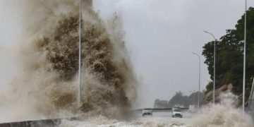 Waves crash on the coast of Sansha town as Typhoon Gaemi approaches, in Ningde, Fujian province, China July 25, 2024