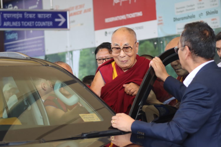 ༧གོང་ས་མཆོག་རྒྱལ་བ་རིན་པོ་ཆེ་མཆོག་བཞུགས་སྒར་དྷ་སར་ཞབས་སོར་བདེ་བར་འཁོད། དུས་བབ་ཀྱི་པར། ༢༠༢༤།༠༨།༢༨