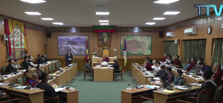 ནང་སྲིད་ལས་ཁུངས་ཀྱི་ལས་བསྡོམས་སྙན་སྒྲོན་དང་བགྲོ་གླེང་སྐབས། བོད་མི་མང་སྤྱི་འཐུས་ལྷན་ཚོགས་ཀྱི་ཐད་གཏོང་ནས་བླངས། ༡༢།༩།༢༠༢༤