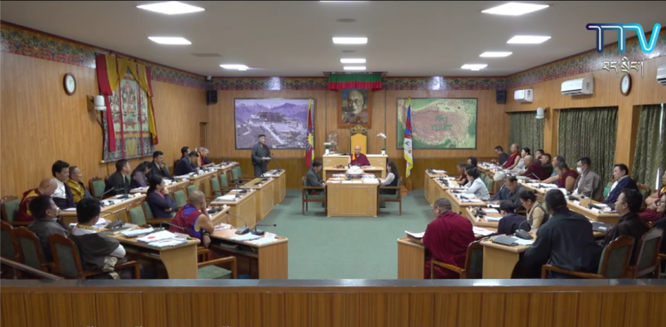 ཤེས་རིག་ལས་ཁུངས་མ་ལག་དང་བཅས་པའི་ལས་བསྡོམས་སྙན་སྒྲོན་དང་གསལ་བཤད་སྐབས། བོད་མི་མང་སྤྱི་འཐུས་ལྷན་ཚོགས་ཀྱི་ཐད་གཏོང་ཡུལ་དངོས་ནས་བླངས་། ༢༠༢༤།༩།༡༤