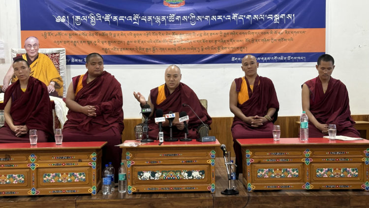 ཇོ་ནང་པར་ཐོབ་ཐང་འདྲ་མཉམ་དགོས་པའི་གནད་དོན་དང་འབྲེལ་བའི་འགན་ཆ་ཚང་གྲོས་ཚོགས་ཀྱིས་ཁུར་དགོས། བོད་ཀྱི་དུས་བབ་གསར་ཁང་གི་པར། ༢༠༢༤།༩།༡༩