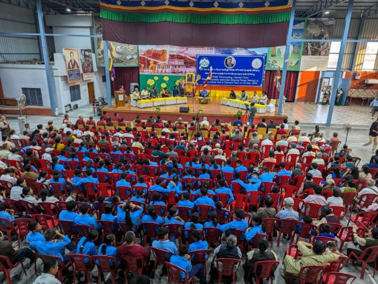 སྲིད་སྐྱོང་མཆོག་གིས་རྒྱ་གར་བྱང་ཕྱོགས་ཁུལ་དུ་གཞུང་འབྲེལ་ཕྱོགས་ཕེབས་གནང་མུས། བོད་མིའི་སྒྲིག་འཛུགས་ཀྱི་པར།