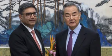 India’s Foreign Secretary Vikram Misri (left) meets Chinese Foreign Minister Wang Yi in Beijing on Monday.(AP)