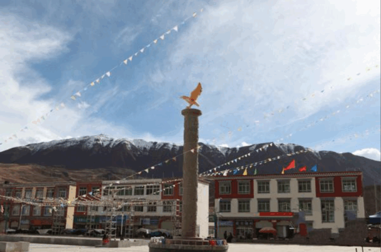 བོད་ཆབ་མདོ་སྟེང་ཆེན་རྫོང་། དྲ་ལམ་གྱི་པར།