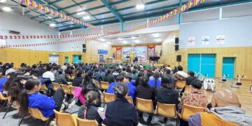 སྲིད་སྐྱོང་མཆོག་གིས་ཨོ་གླིང་ནང་གཞུང་འབྲེལ་ཕྱོགས་ཕེབས་ཐེངས་པ་གནང་བཞིན་འདུག ༢༠༢༥།༠༧།༡༡ པར་འབྲེལ་ཡོད་ཀྱིས་མཁོ་སྤྲོད་གནང་།