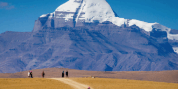 པར་འགྲེལ། བོད་ཀྱི་གནས་མཆོག་གངས་རིན་པོ་ཆེ། དྲ་ལམ་གྱི་པར།