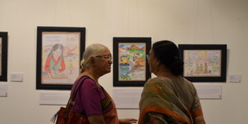 རྒྱ་གར་ཡུལ་མི་རྣམས་ཀྱིས་བོད་རིགས་བྱིས་པའི་བྲིས་པའི་རི་མོར་གཟིགས་ཞིབ་གནང་བཞིན་པ། འབྲེལ་ཡོད་ཀྱིས་མཁོ་སྤྲོད་གནང་། ༢༠༢༥།༧།༧