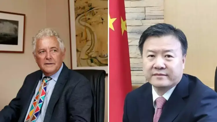 Newcastle Lord Mayor Ross Kerridge and Chinese Consul General Wang Yu.