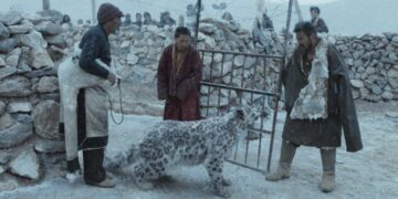 གློག་བརྙན་གསའ་ཡི་མདུན་ངོས།