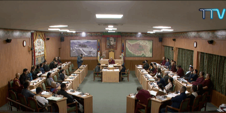 སྐབས་བཅུ་བདུན་པའི་བོད་མི་མང་སྤྱི་འཐུས་ལྷན་ཚོགས་ཀྱི་གྲོས་ཚོགས་ཚོགས་དུས་ ༡༠ པའི་ལས་ཉིན་ལྔ་འཚོགས་བཞིན་པ། ཐད་གཏོང་གི་པར། ༢༠༢༥།༠༩།༡༥