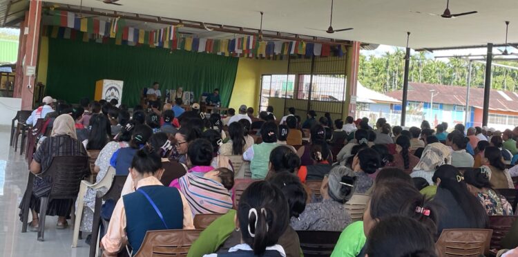 འགན་འཛིན་ལས་འཕར་ཚེ་རིང་གཡུ་སྒྲོན་ལགས་ཀྱིས་བྱང་ཤར་ཁུལ་འོས་བསྡུའི་གོ་རྟོགས་སྤེལ། ༢༠༢༥།༡༠།༡༦ བོད་མིའི་སྒྲིག་འཛུགས་ཀྱི་པར།