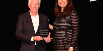 Richard Gere receiving the Human Rights First Visionary Award.