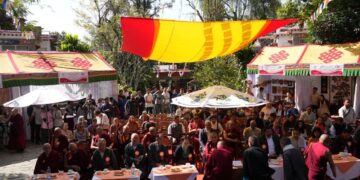 ནོར་གླིང་བོད་ཀྱི་རིག་གཞུང་གཅེས་སྐྱོང་ཁང་གིས་༧སྐུའི་གོ་སྟོན་སྲུང་གཙིའི་རིག་གཞུང་དུས་སྟོན་འཚོག་བཞིན་པ། ༢༠༢༥།༡༠།༢༤ དུས་བབ་ཀྱི་པར།