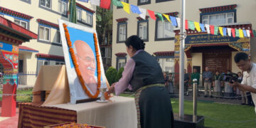 མེས་པོ་དམ་པ་གྷན་དྷི་མཆོག་གི་འཁྲུངས་སྐར་ཐེངས་ ༡༥༦ པ་གཞུང་འབྲེལ་སྲུང་གཙི་ཞུས། ༢༠༢༥།༡༠།༢ དུས་བབ་ཀྱི་པར།