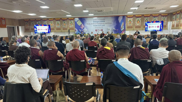 སེམས་དང་སྲོག་གི་བགྲོ་གླེང་ཐེངས་ ༣༩ འཚོག་བཞིན་པ། ༢༠༢༥།༡༠།༡༤ བོད་ཀྱི་དུས་བབ་གསར་ཁང་གི་པར།