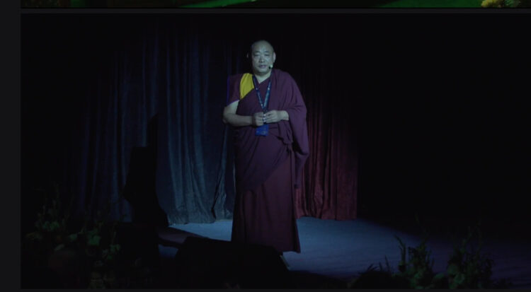 སྨོན་ལམ་རིག་ནུས་ཀྱི་ལས་གཞི་གསར་གཏོད་པ་འབུམ་རམས་པ་དགེ་བཤེས་བློ་བཟང་སྨོན་ལམ་ལགས་ཀྱིས་གསུང་བཤད་གནང་བཞིན་པ། ༢༠༢༥།༡༡།༣ ཐད་གཏོང་ནས་པར་བླངས།