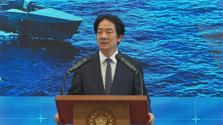 ཐའེ་ཝན་གྱི་སྲིད་འཛིན་ལིས་ཆེིན་ཏི་མཆོག་གིས་ཐའེ་ཝན་རྒྱལ་ཁབ་བདེ་འཇགས་མཐོ་རིམ་གྲོས་ཚོགས་ཐོག་གསུང་བཤད་གནང་། དྲ་ལམ་གྱི་པར།