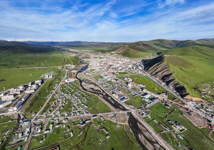 བོད་ཀྱི་བྱང་སྡེ་ཉི་མ་རྫ་ཆུ་ཁའི་སྤྱི་ཡོངས་ཀྱི་བཀོད་པ། དྲ་ལམ་གྱི་པར།