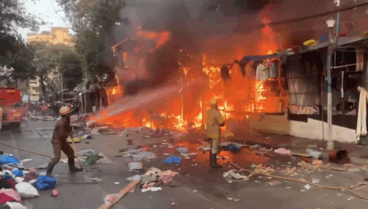 བོད་པའི་ཚོང་ཁང་ ༡༡ ལ་མེ་སྐྱོན་དོན་རྐྱེན་བྱུང་། དྲ་ལམ་གྱི་པར།