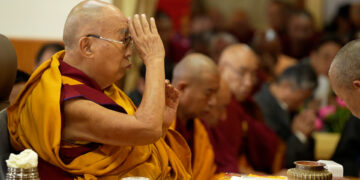 བོད་ནང་གི་གཞིས་ལུས་བོད་མི་རྣམས་ལ་གདུང་སེམས་མཉམ་སྐྱེད་ཀྱི་མཆོད་འབུལ་སྨོན་ལམ། ༢༠༢༦།༢།༢༤། བོད་ཀྱི་དུས་བབ་གསར་ཁང་གི་པར།