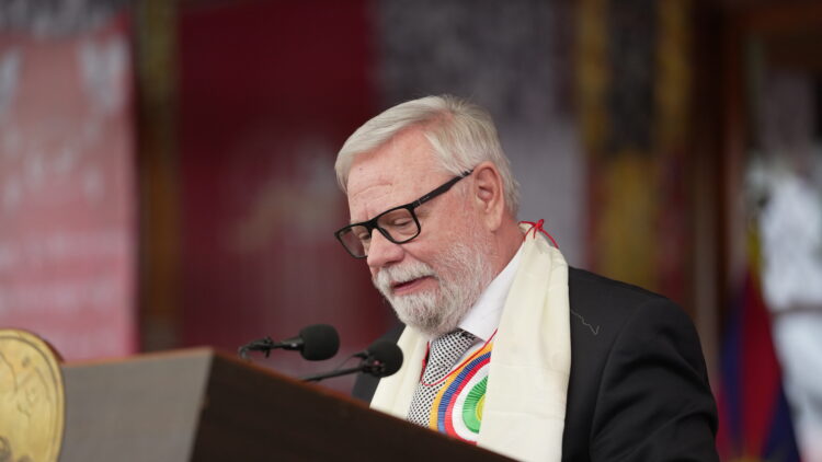 སྐུ་མགྲོན་གཙོ་བོ་ཅེག་སྤྱི་མཐུན་རྒྱལ་ཁབ་ཀྱི་གྲོས་ཚོགས་གོང་མའི་ཚོགས་གཞོན་ཇི་རི་ (Jiri Oberfalzer) ལགས་ཀྱིས་གསུང་བཤད་གནང་བཞིན་པ། ༢༠༢༦།༣།༡༠ དུས་བབ་གསར་ཁང་གི་པར།