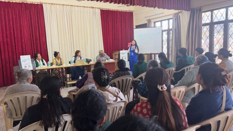 དབུས་རྒྱལ་སྤྱིའི་དབུ་མའི་ལམ་མི་མང་ལས་འགུལ་ཁང་གི་རྡེ་ར་ལྡུན་དང་ཉེ་འགྲམ་ས་གནས་སུ་དབུ་ལམ་གོ་རྟོགས་སྐོར་བསྐྱོད།པར་རྒྱལ་སྤྱིའི་དབུ་མའི་ལམ་མི་མང་ལས་འགུལ་ཁང་གི་ངོ་དེབ་ནས་བླངས། ༢༠༢༦།༠༣།༢