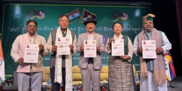 བོད་ཀྱི་ཟློས་གར་ཚོགས་པའི་ཚོགས་ཁང་དུ་རྒྱ་གར་རྒྱལ་ཡོངས་བོད་དོན་རྒྱབ་སྐྱོར་ཚོགས་པའི་ཚོགས་ཆེན་ཐེངས་བརྒྱད་པ་དབུ་འཛུགས་གནང་བཞིན་པ། ༢༠༢༦།༣།༡༢ དུས་བབ་གསར་ཁང་གི་པར།