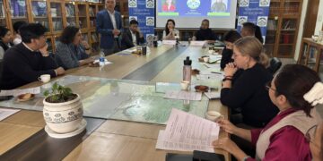 རྒྱ་ནག་གིས་དྲག་གནོན་དང་། དེའི་རིགས་ལ་སྒྱུ་རྩལ་དང་གསར་འགོད་ལས་རིགས་བརྒྱུད་གདོང་ལེན་ཇི་འདྲ་བྱེད་ཀྱི་ཡོད་པའི་སྐོར་ལ་མཁས་པའི་གཏམ་བཤད་ལས་རིམ་འཚོག་བཞིན་པ། ༢༠༢༦།༣།༡༡ དུས་བབ་གསར་ཁང་གི་པར།