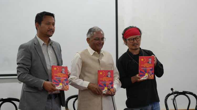 བོད་དོན་རྒྱབ་སྐྱོར་བ་ཝི་ཇི་ཀ་རིན་ཏི་ལགས་ཀྱིས་རྩོམ་སྒྲིག་བྱས་པའི་བོད་དུ་རྒྱ་ནག་གི་མི་སེར་སྤེལ་བའི་རྩེད་མོ་ཞེས་དཔེ་དེབ་ཅིག་དབུ་འབྱེད་གནང་། ༢༠༢༦།༣།༠༦ དུས་བབ་ཀྱི་པར།