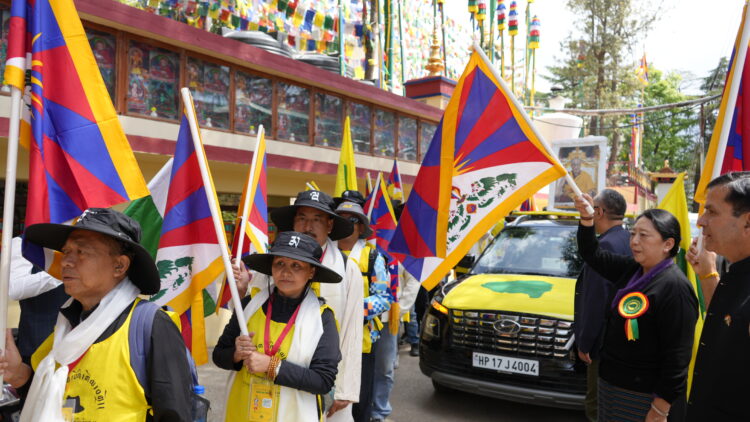 དྷ་ས་ནས་ལྡི་ལི་བར་ཞྭ་མོ་ནག་པོའི་གོམ་བགྲོད། ༢༠༢༦།༠༣།༣༡ དུས་བབ་ཀྱི་པར།
