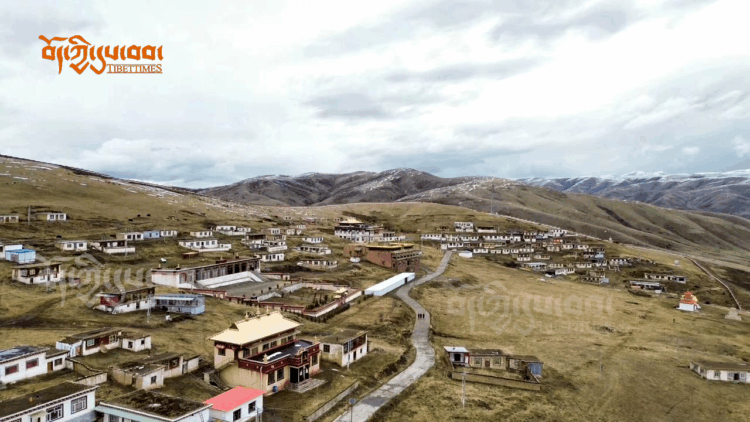 སེ་ར་ཐེག་ཆེན་ཆོས་འཁོར་གླིང་དགོན་པ། བོད་ཀྱི་དུས་བབ་ཀྱི་པར།