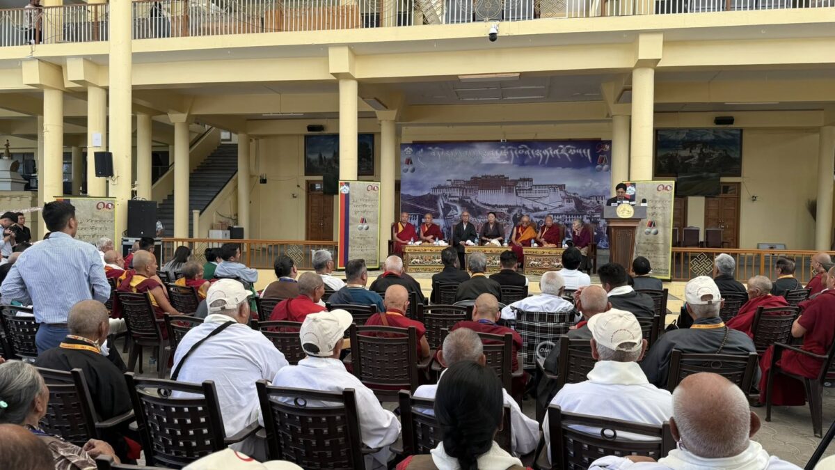 བོད་རང་དབང་འཐབ་རྩོད་པ་རྣམས་ལ་རིམ་གྱིས་གཟེངས་རྟགས་དབུལ་རྒྱུ་ཡིན་འདུག 