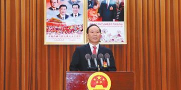 བོད་རང་སྐྱོང་སྲིད་གཞུང་ཟེར་བའི་མགོ་འཁྲིད་ཟུར་པ་ཆེ་དགྲ་ལྷར་ཚེ་བཙོན་གྱི་ཁྲིམས་ཐག་བཅད། དྲ་ལམ་གྱི་པར།