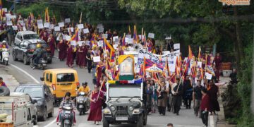 དྷ་སར་བཀའ་སྤྱི་གཉིས་ཀྱིས་ལས་འགུལ་སྤེལ་སྐབས། བོད་ཀྱི་དུས་བབ་གསར་ཁང་གི་པར། ༢༠༢༦།༨།༢༠