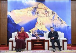 རྒྱལ་མཚན་ནོར་བུས་ཞི་ཅིན་ཕིན་གྱི་དྲིན་ལན་འཇལ་དགོས་ཟེར།