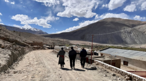 རྒྱ་ནག་དཀར་གྱི་ས་མིང་བརྗེ་བསྒྱུར་རྩོད་རྙོག